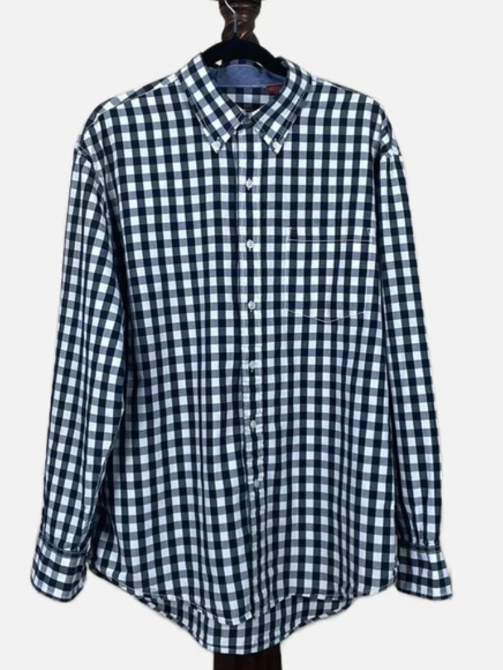 Izod Luxury Sport Men’s Button Down Shirt‎ Size Large Black White Check
